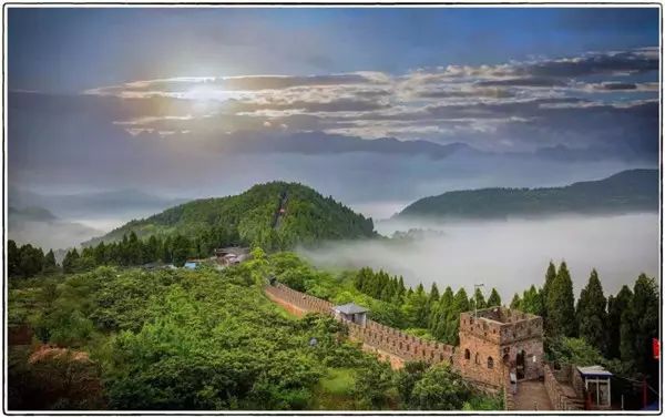 森林防火監(jiān)控衛(wèi)士國慶期間你干了些什么？讓林木蔥蘢 風(fēng)景美如畫